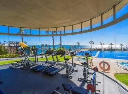 Sea Senses Punta Prima Отель Торевьиа